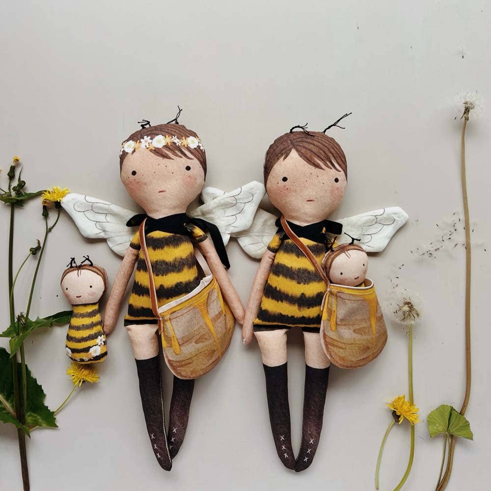 DIY Doll kit Bee | Boy DIYIa LovieTAYLOR + MAX