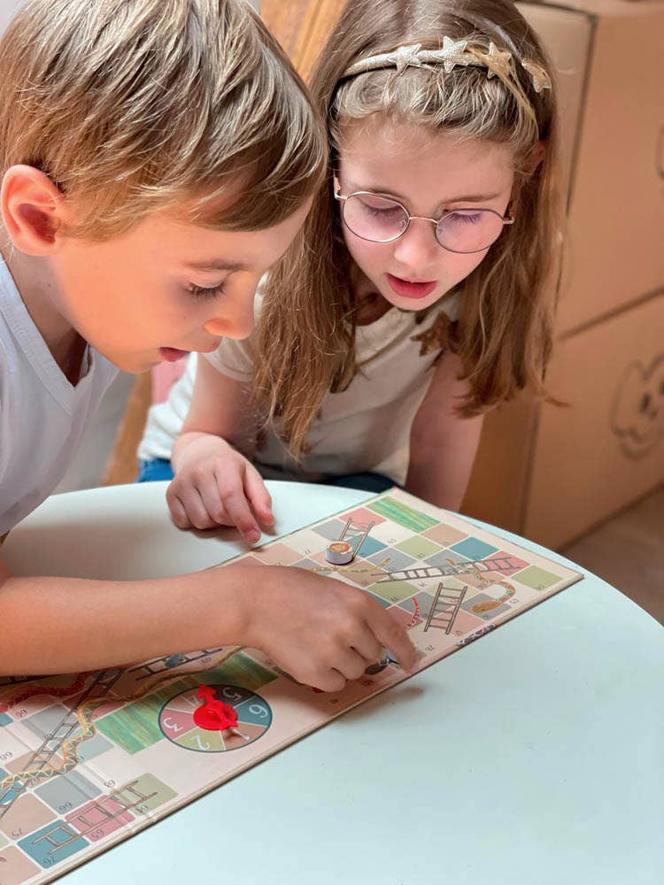 Magnetic Activity Game - Snakes & Ladders PuzzleEgmontTAYLOR + MAX