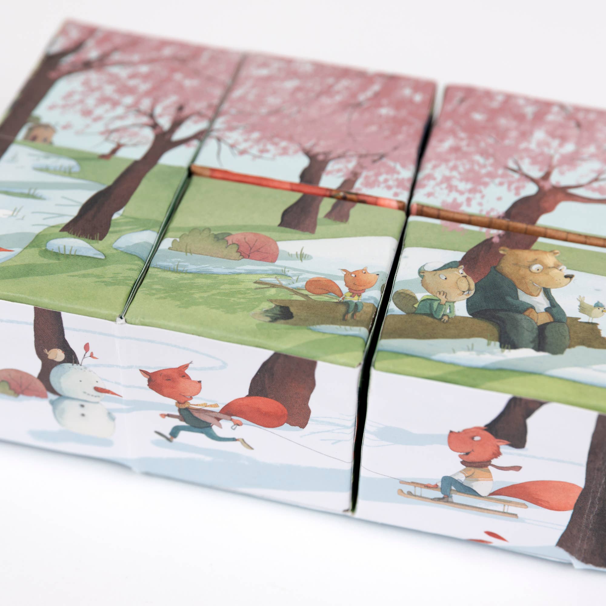 Seasons Infinity Cube EgmontTAYLOR + MAX