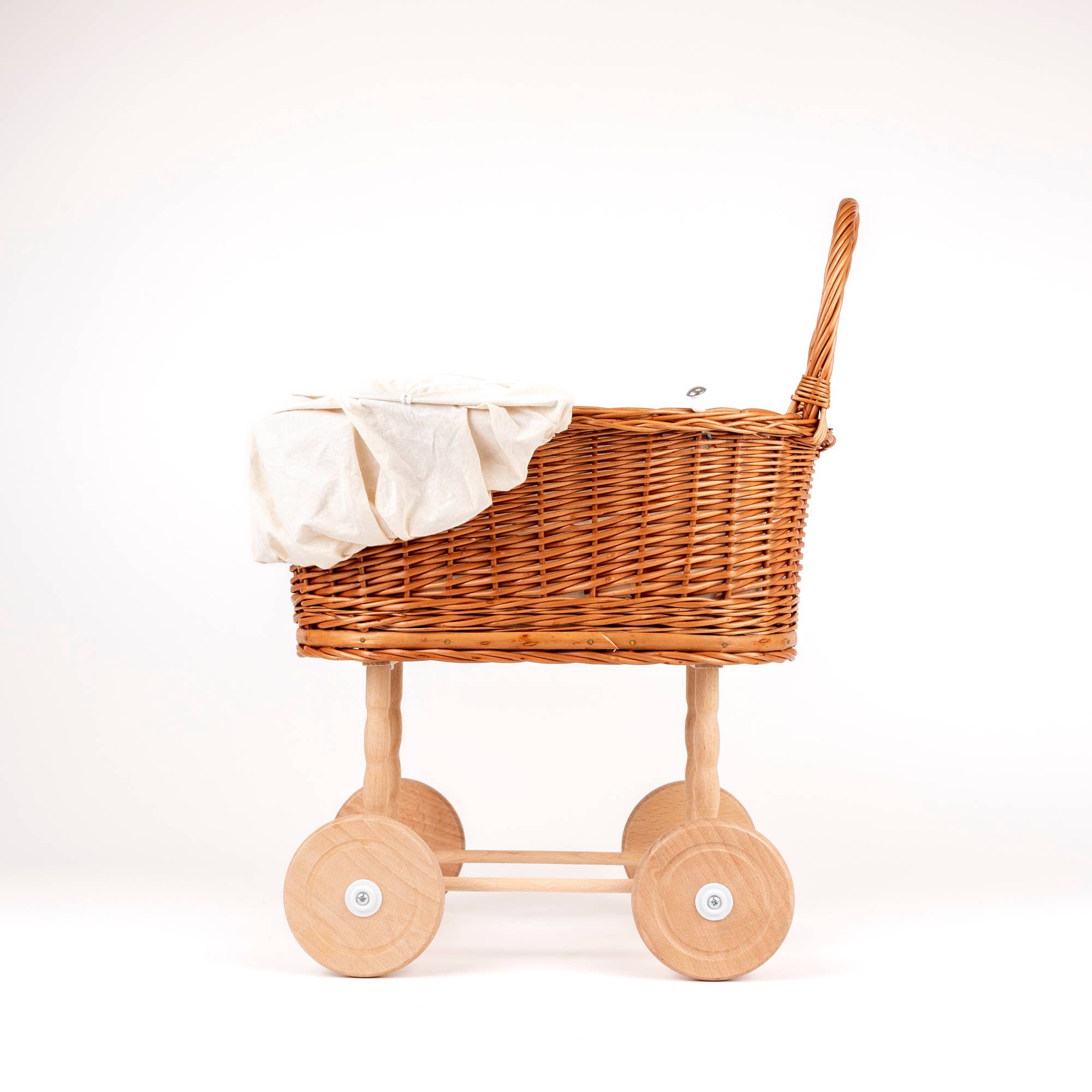 Wicker Pram Eggshell EgmontTAYLOR + MAX