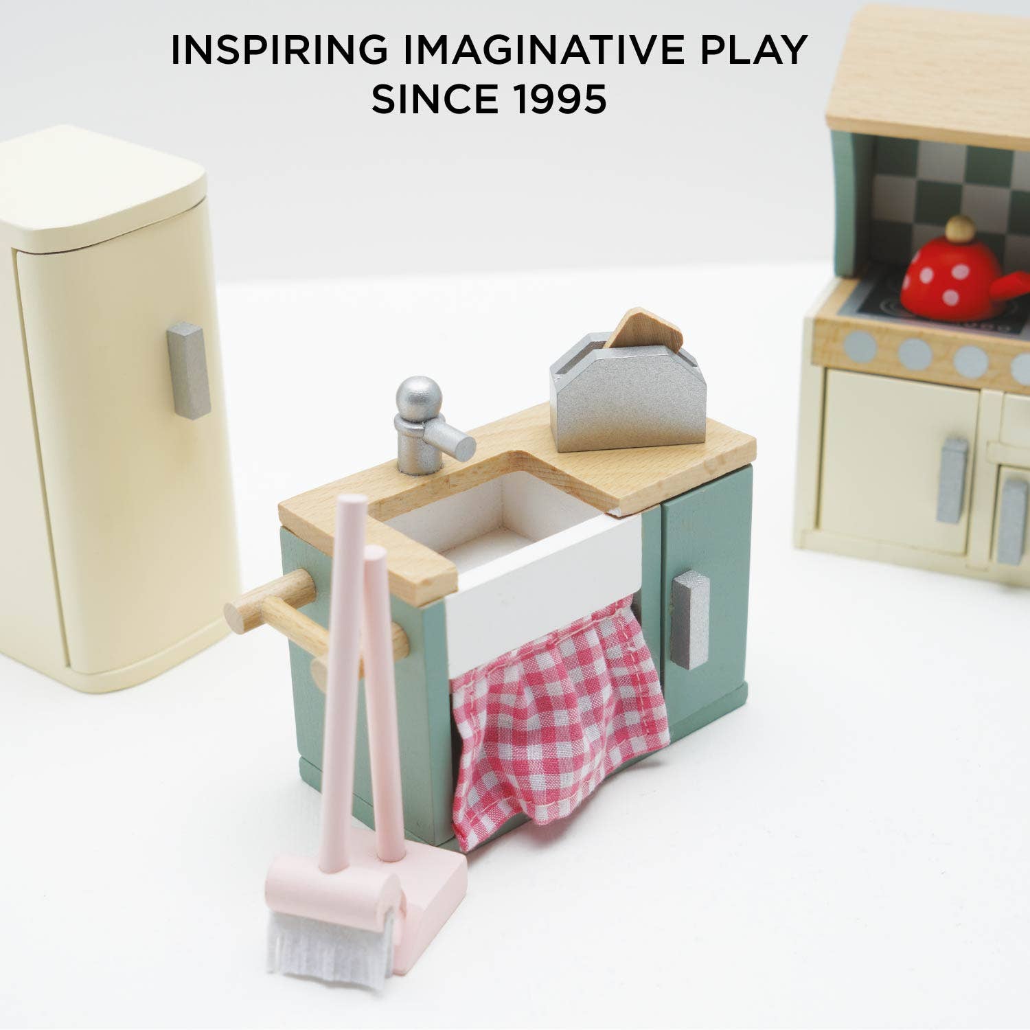 Wooden Dolls House Kitchen Furniture Le Toy Van, Inc.TAYLOR + MAX