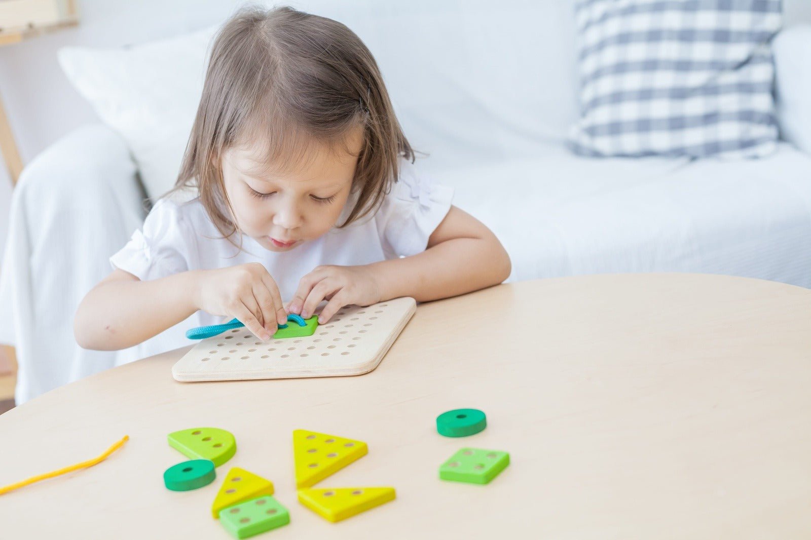 Lacing Board Wooden toysplantoysTAYLOR + MAX