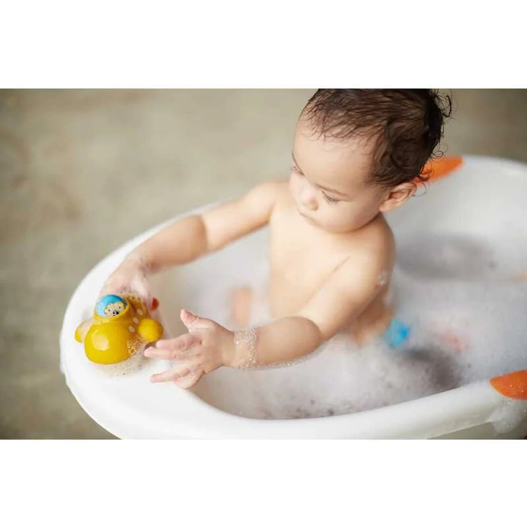 Submarine Wooden Bath Toy baby toysplantoysTAYLOR + MAX