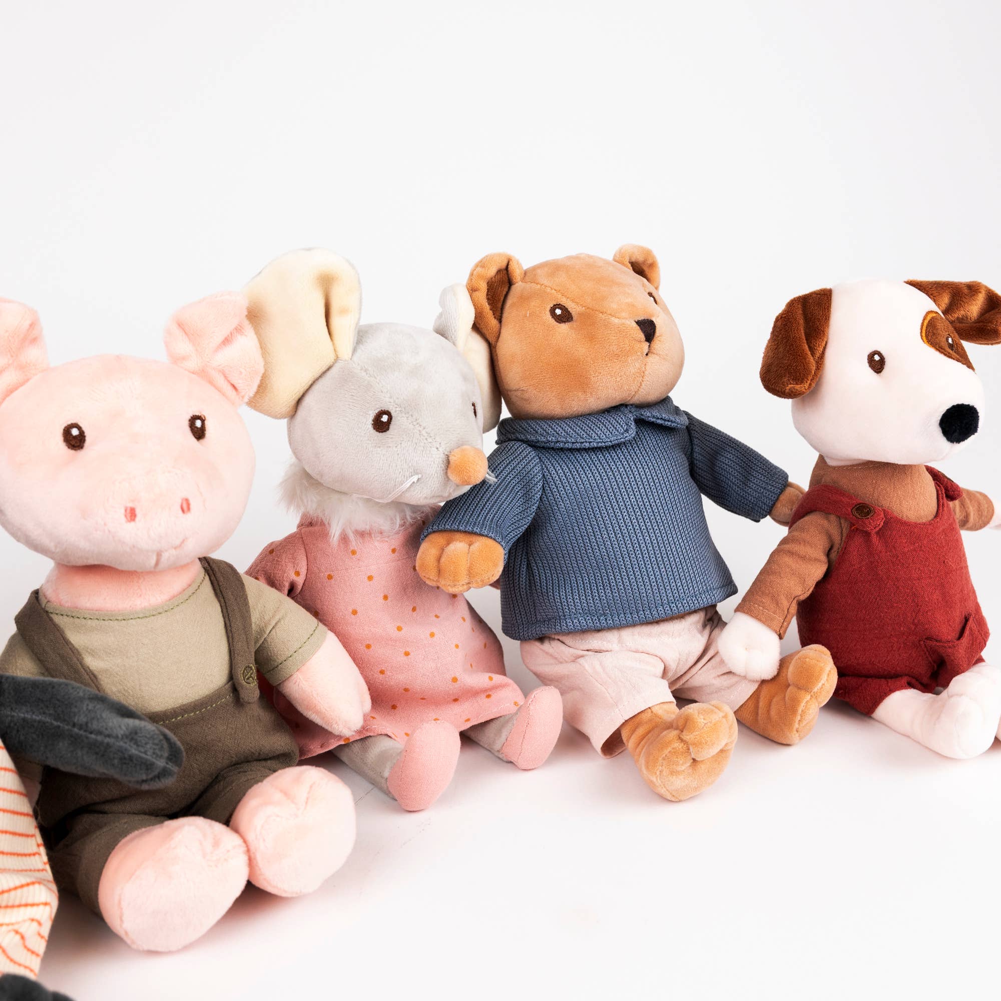 Agathe Mouse EgmontTAYLOR + MAX