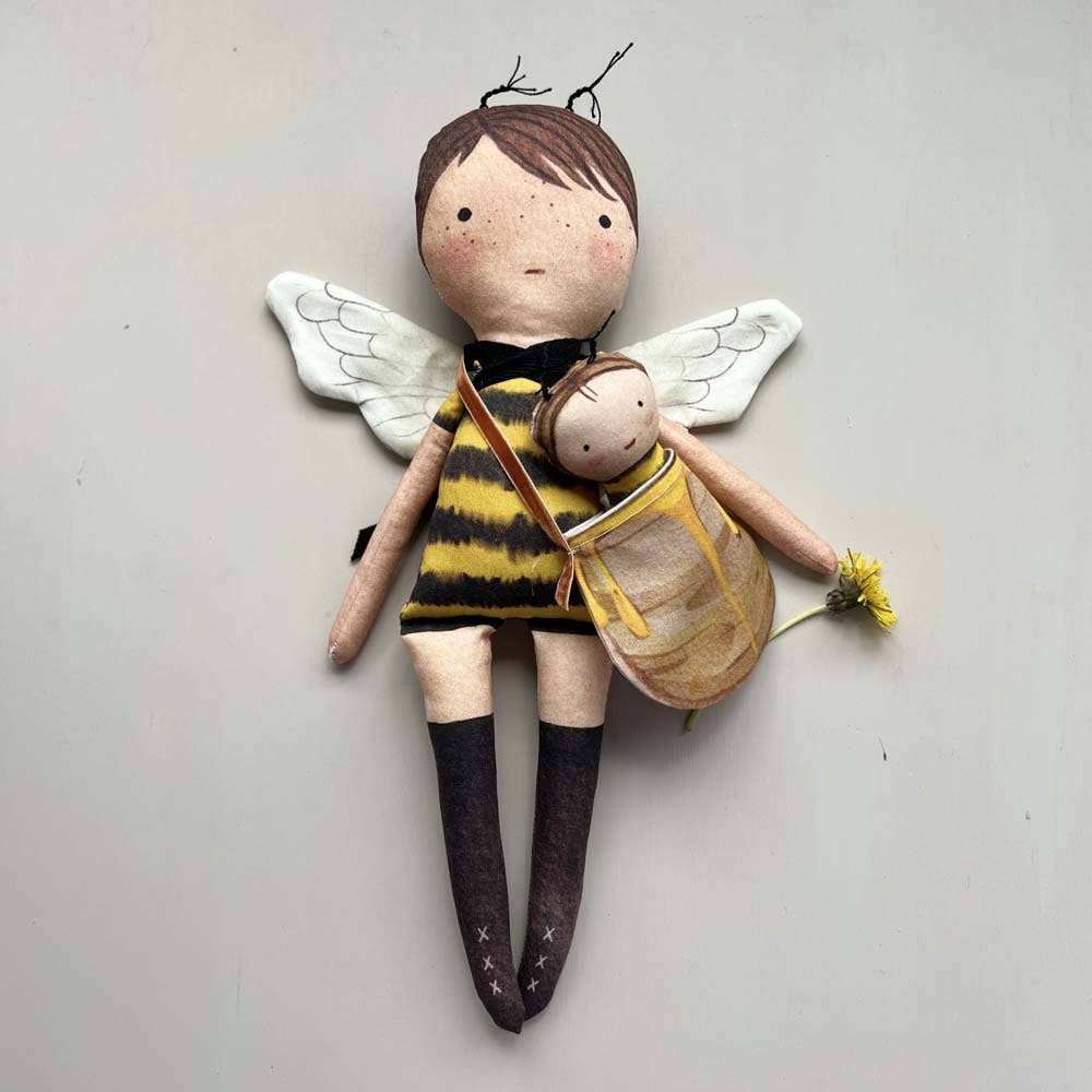 DIY Doll kit Bee | Boy DIYIa LovieTAYLOR + MAX