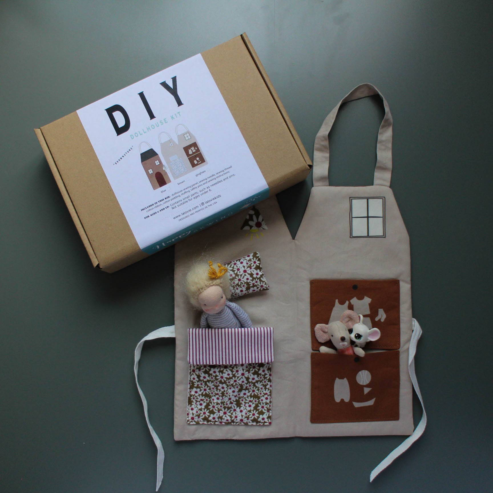 DIY Travel Dollhouse Kit | Brown Floral DIYIa LovieTAYLOR + MAX