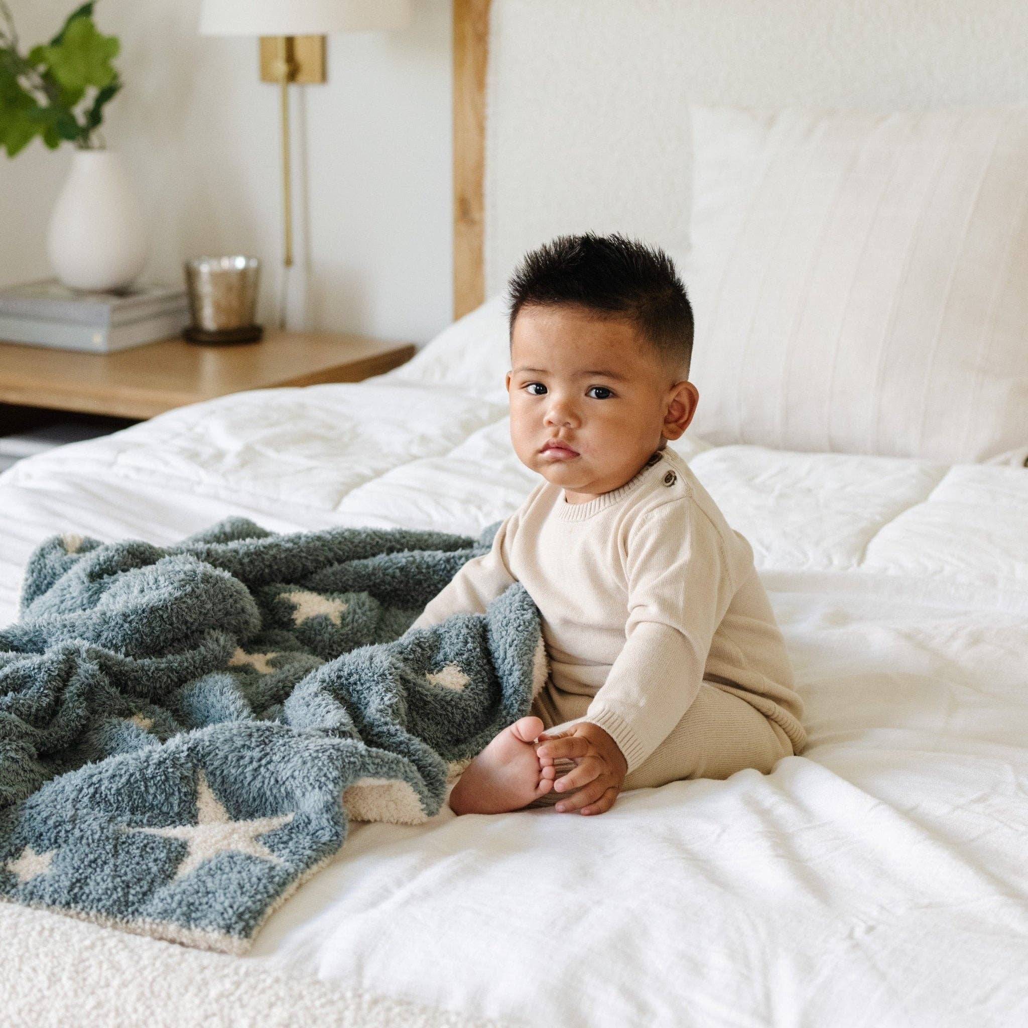 DOUBLE - LAYER BAMBONI® RECEIVING BLANKETS: Nightfall Double Layer SaranoniTAYLOR + MAX