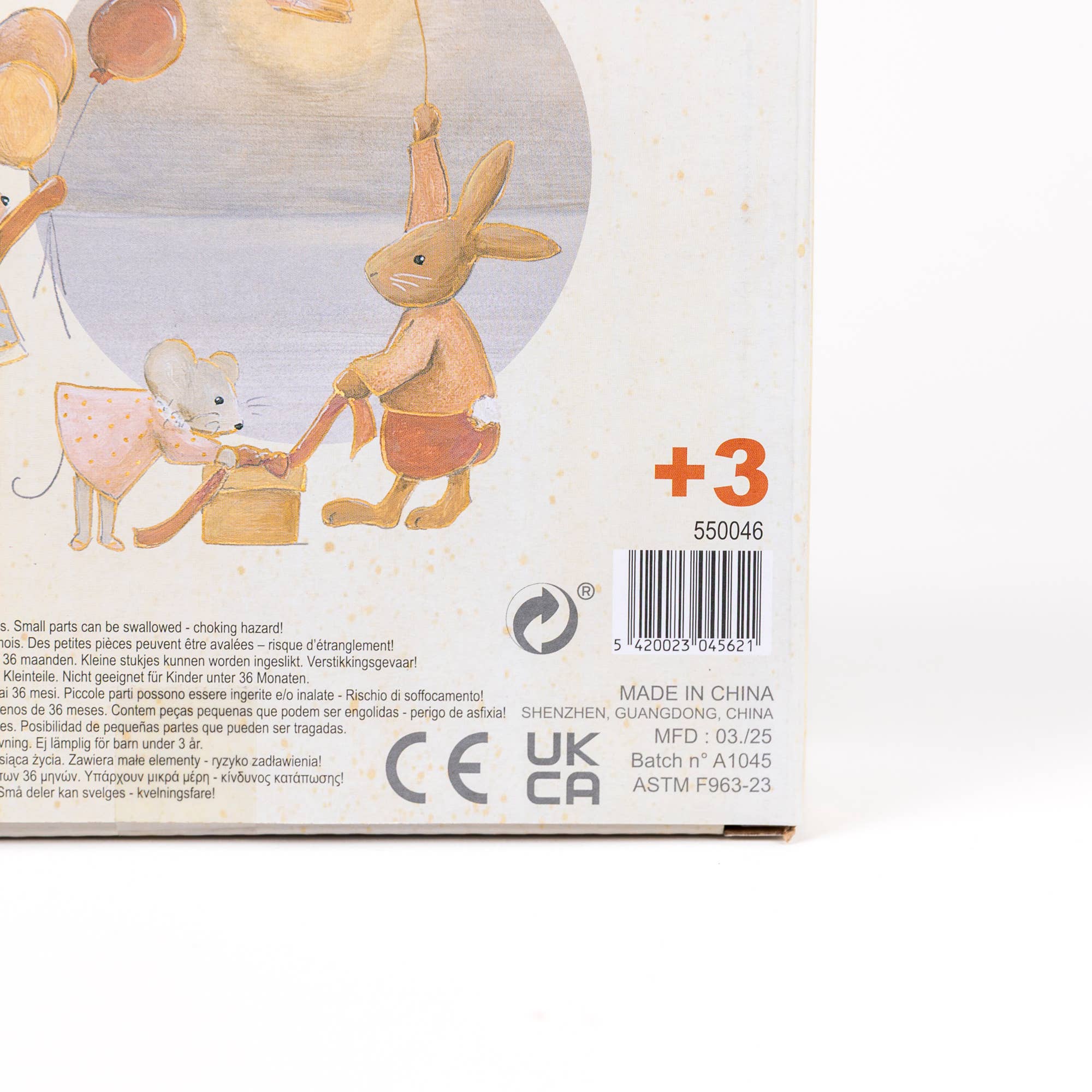 Friends Musical Tin Radio EgmontTAYLOR + MAX