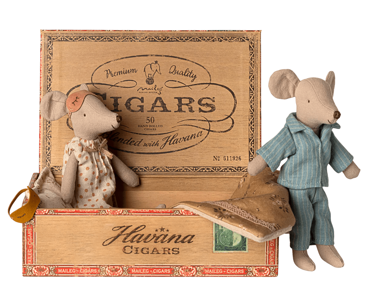 Mum and Dad Mice In CigarBox ToysMailegTAYLOR + MAX