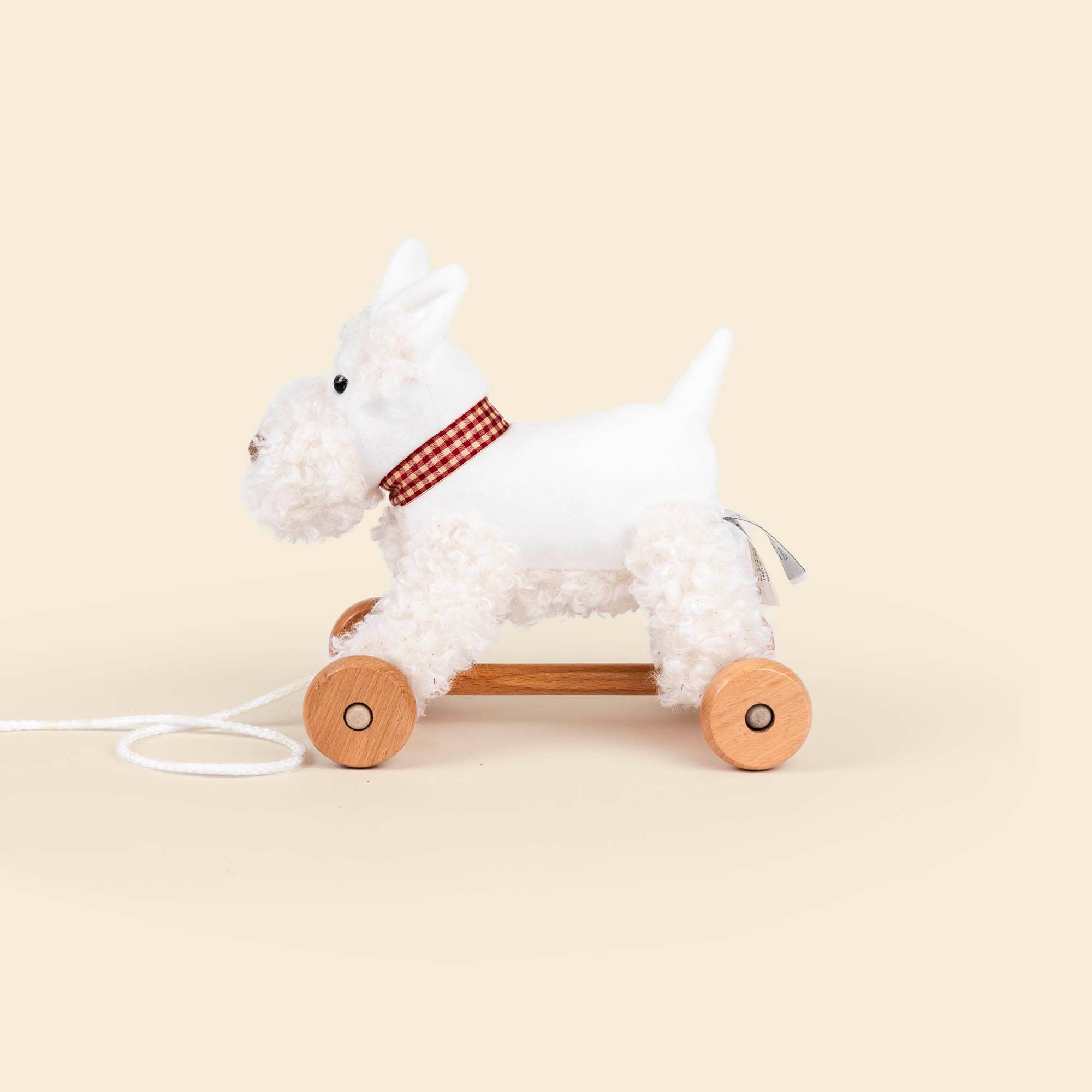 Pull - Along Lola EgmontTAYLOR + MAX