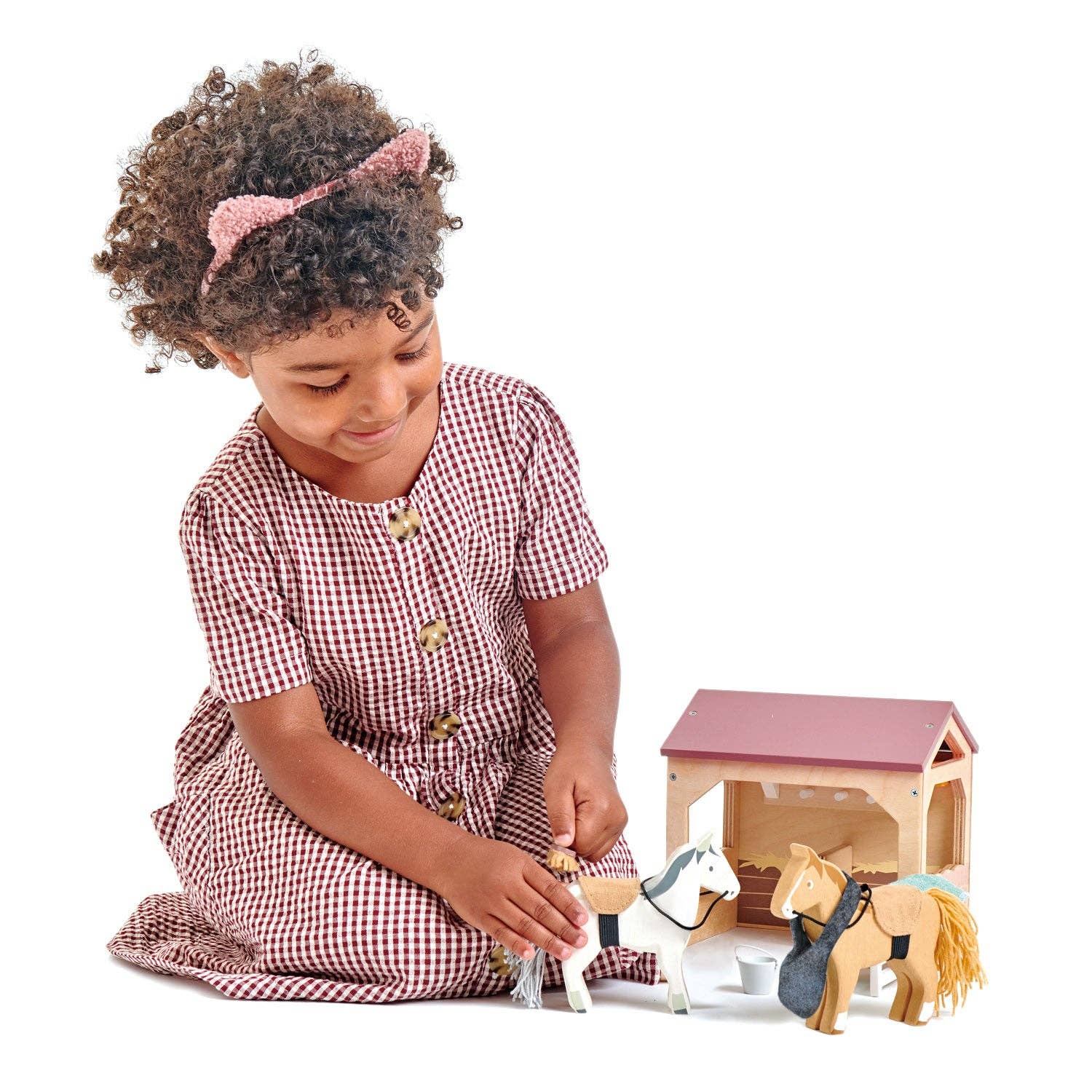 The Stables doll houseTender Leaf ToysTAYLOR + MAX